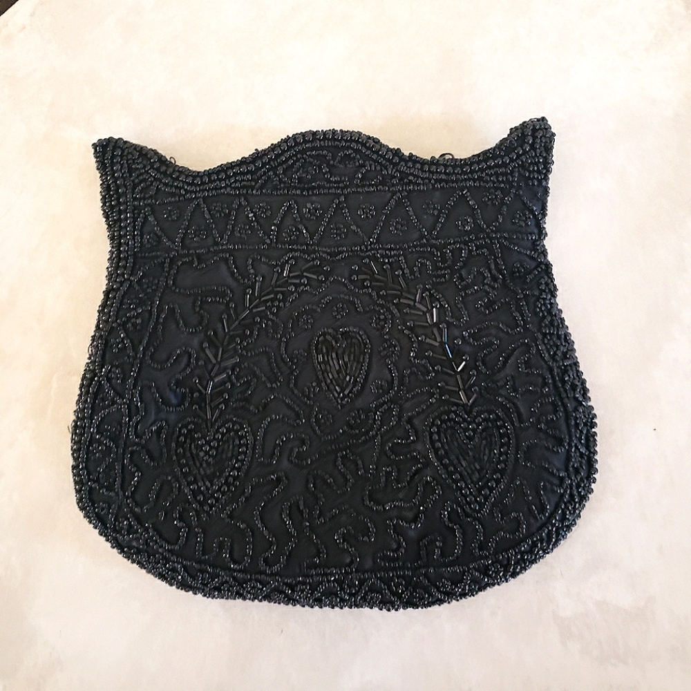 Elegant Black Beaded Women's Coin Bag